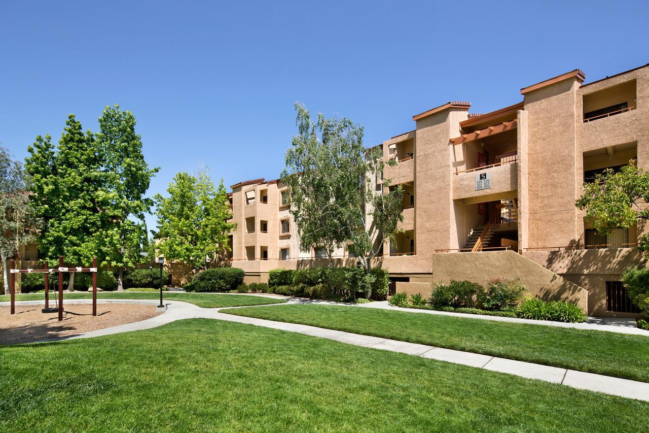 Oakwood Silicon Valley Sunnyvale Exterior photo